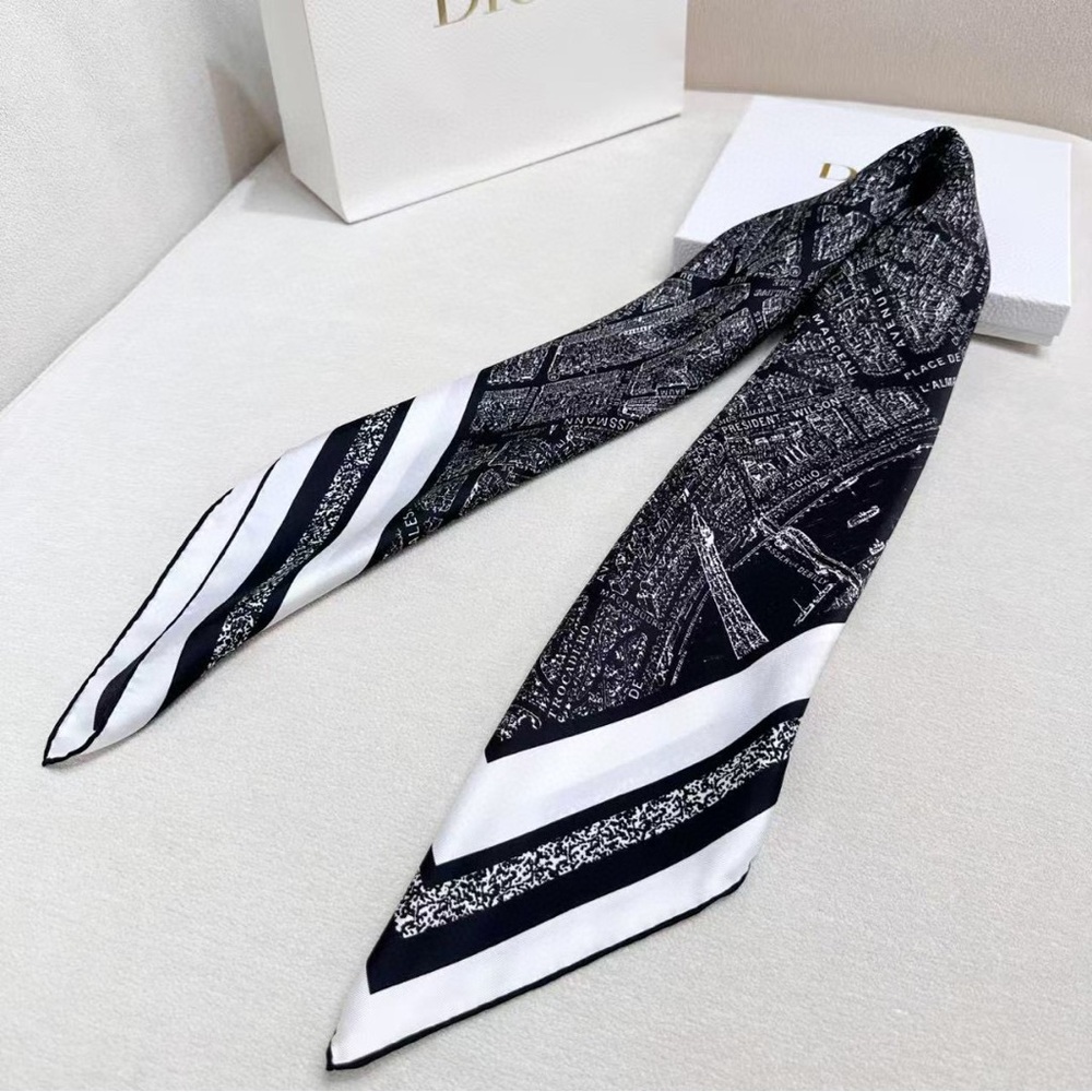 Chic Dior Houndstooth Hair Scarf